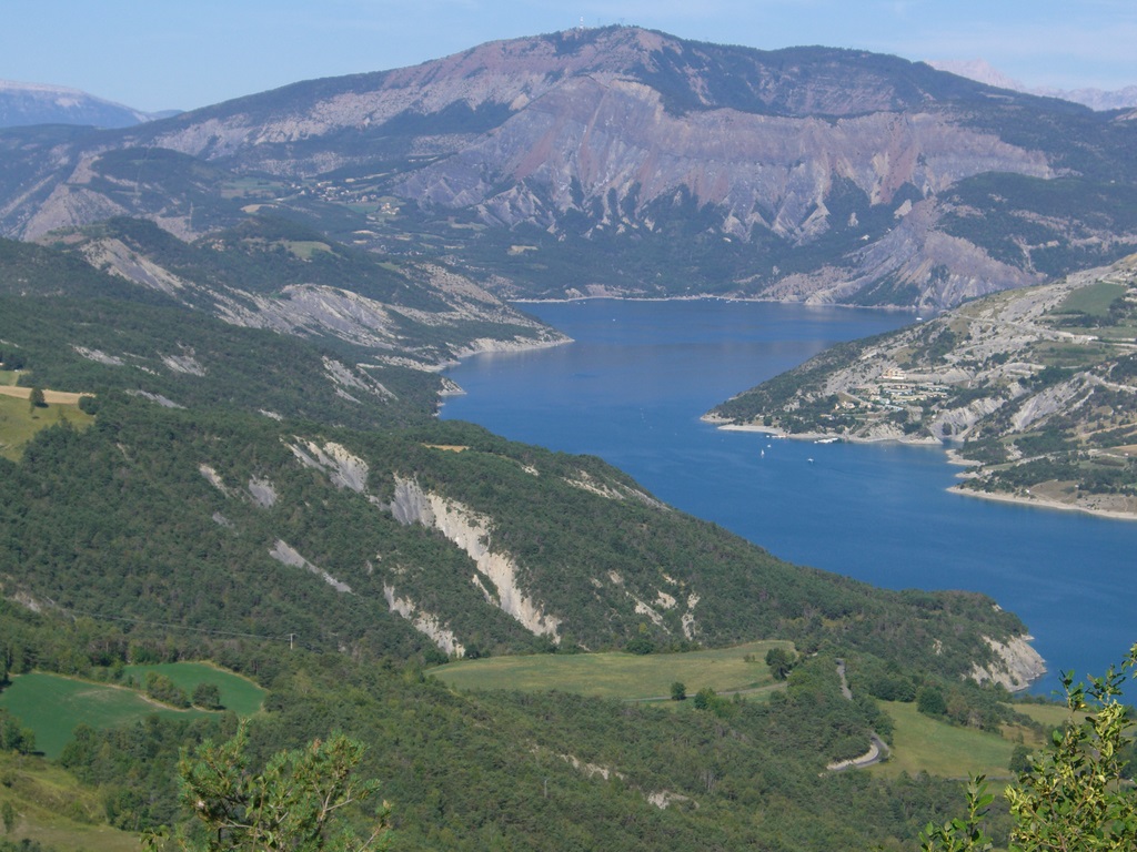 Lac de Serre Poncon