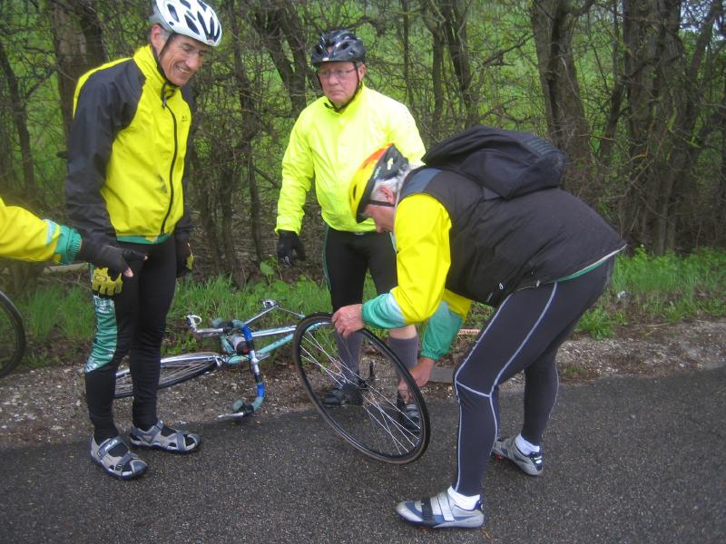 Jean a crevé de l'avant