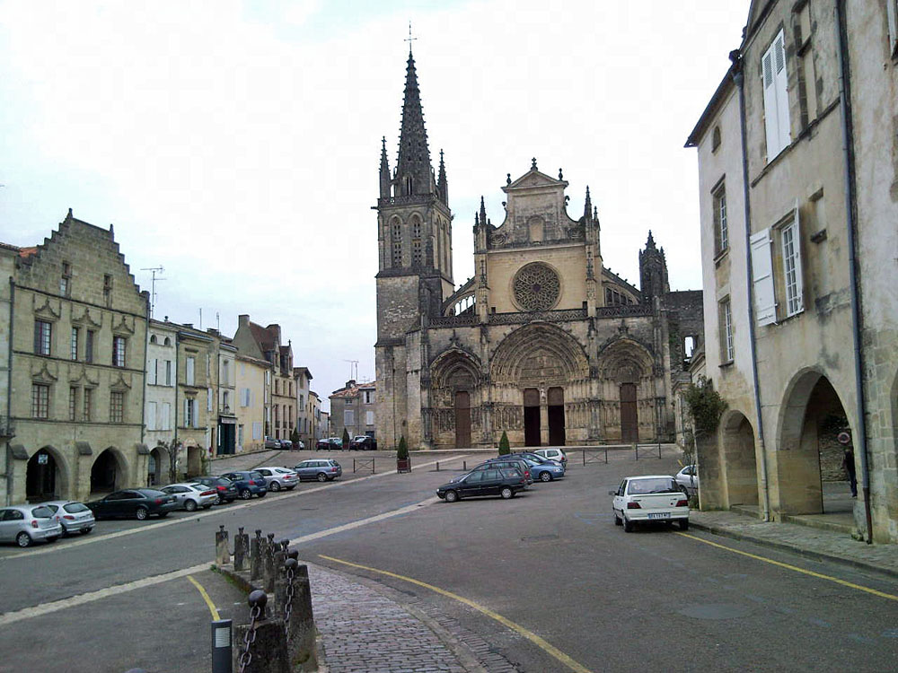 bazas_la_cathedrale