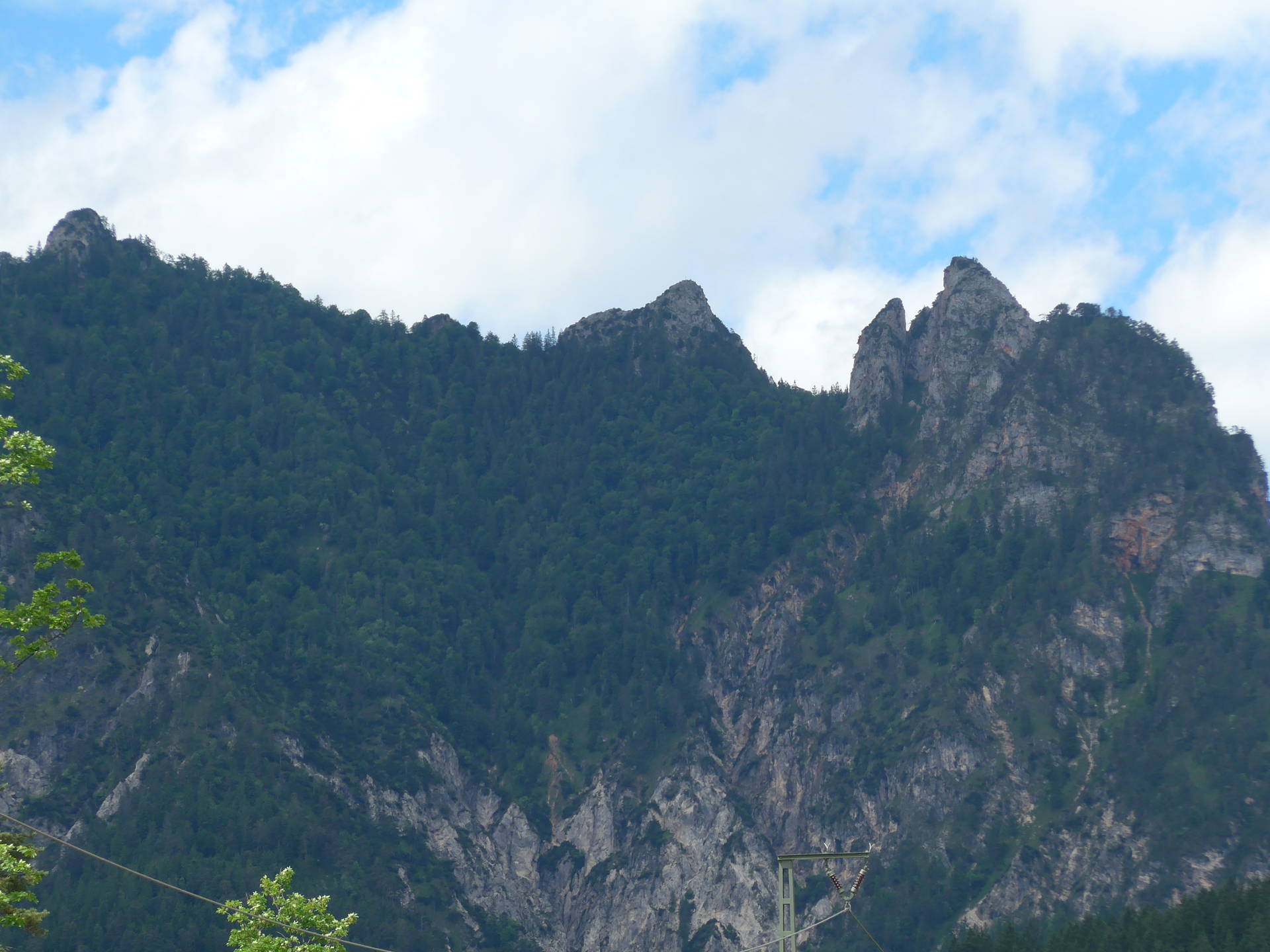 La sorci&egrave;re
          est endormie