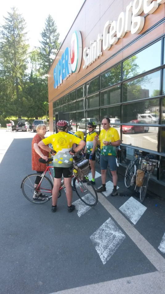 Super U de St
          Georges de Mons