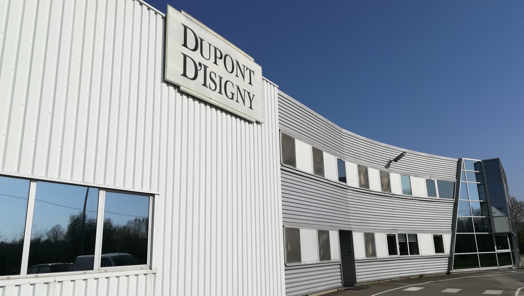 Dupont
          D'Isigny