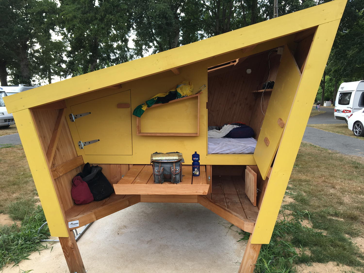 Guipry
              Surdon