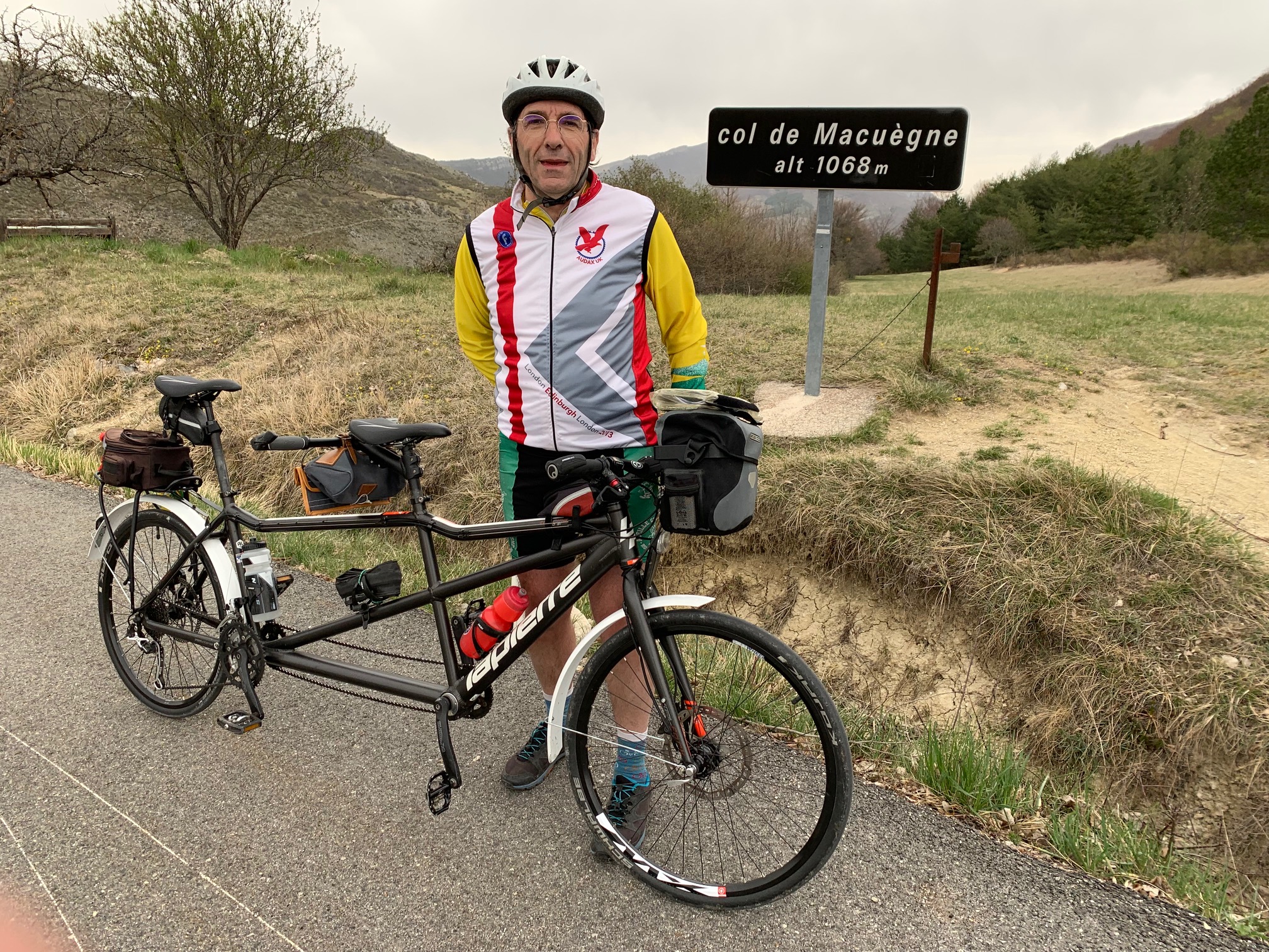 Velocio
              2019 la nuit