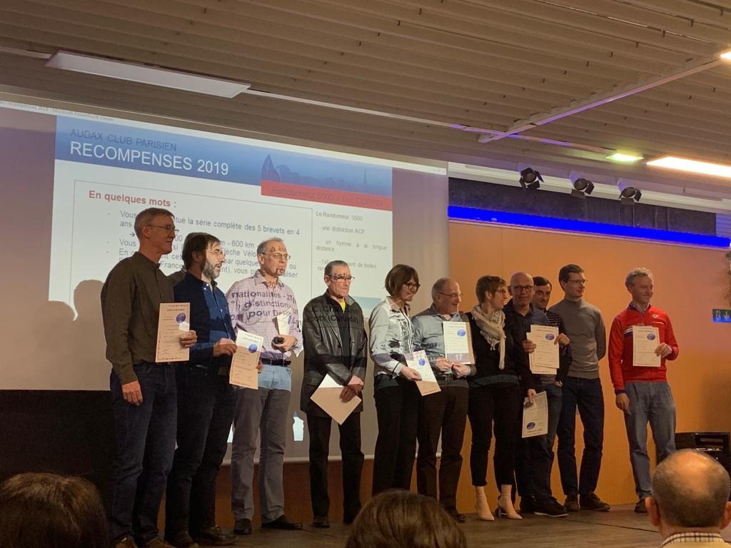 Sorties
            Abeille de janvier