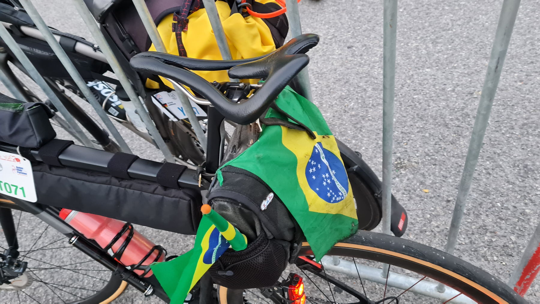 23 août&nbsp;: vers Loudéac&nbsp;: une selle brésilienne originale