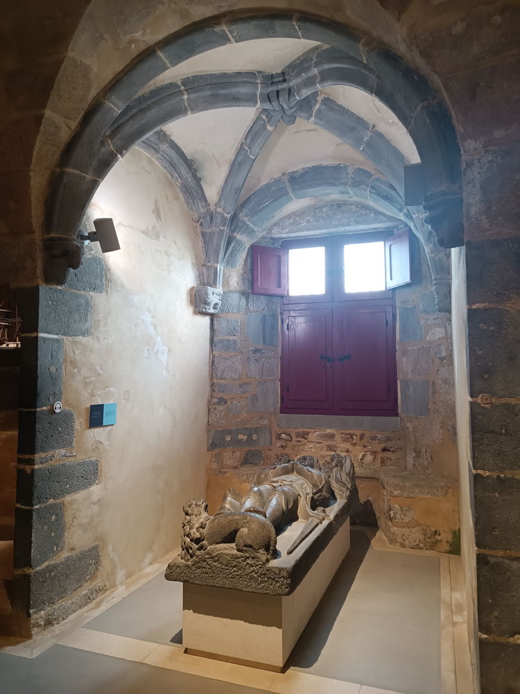 Flèche de
                Brest