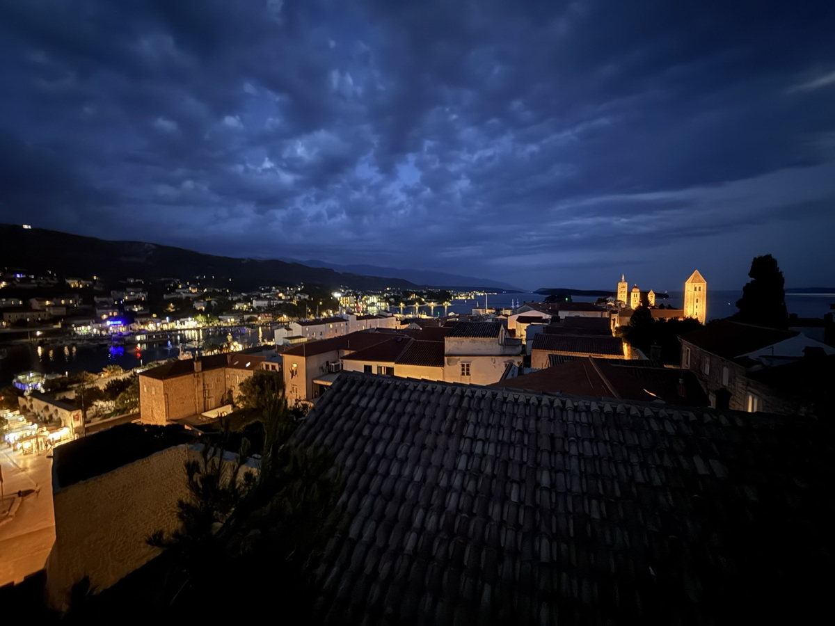 Voyage Abeille
              en Croatie